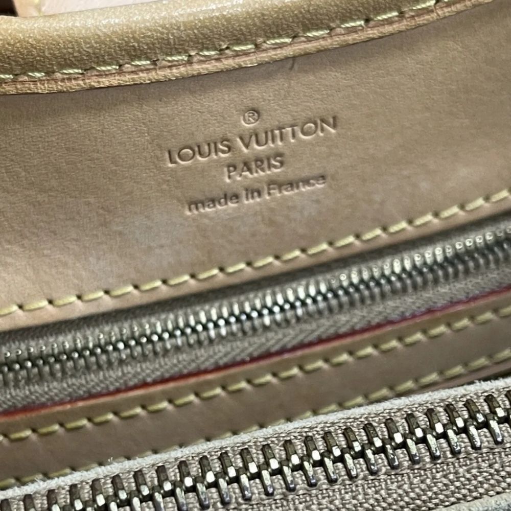 Louis Vuitton Monogram Etoile GM  (RARE) - Picture 10 of 16